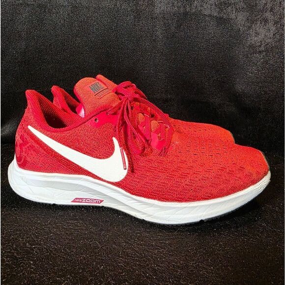 Nike Women's Red Running Shoes - Picture 7 of 9